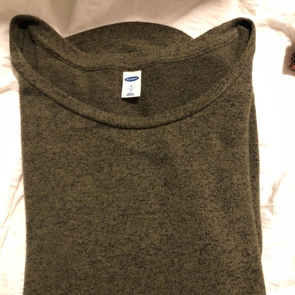 Olive green long sleeve - Picture 3 of 3